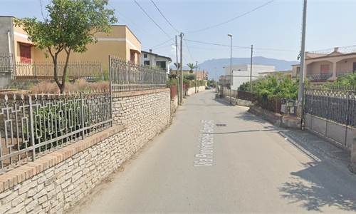 Monolocale arredato, uso transitorio