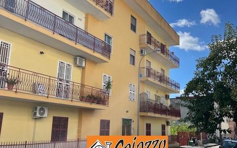 Ampio appartamento Piazza Vargas